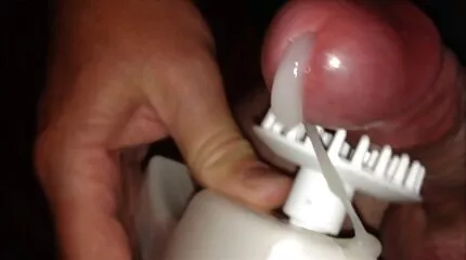 Depraverade styvmor, förför styvson igen för att knulla heta xxnx porr fitta