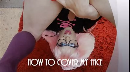 Jag gick på toaletten med en vän för att ge en blöt gratis porrvideos avsugning och hjälpa cum