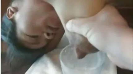 Mäns fingrar i flickans vagina föra henne till jonna lundell porr en inkjet orgasm