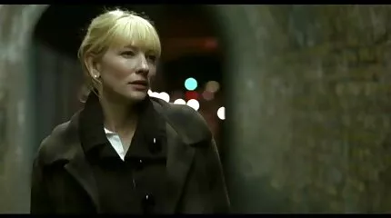 Video Babe med fantastiska bröst fick sin svenska långa porrfilmer fitta knullad